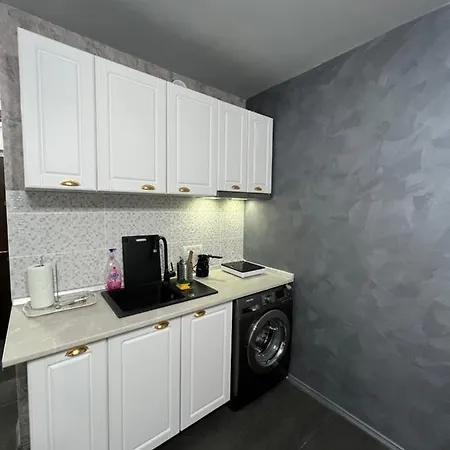 Kenzia Prive * Bükreş