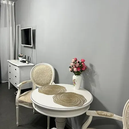 Kenzia Prive Apartament Bukareszt