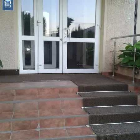 Kenzia Prive Bükreş